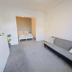  Apartment Stratford House - Sleepylodge United Kingdom