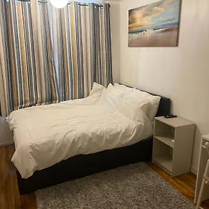  Apartment Two Bedroom Flat In Greenwich Near The 02 United Kingdom
